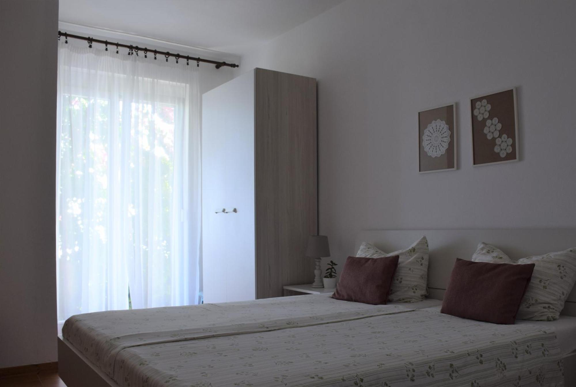 Apartments Fink ปอร์โตรอซ ภายนอก รูปภาพ